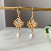 Gold Tulip Floral Earrings, Tulip and Pearl Earrings, Tulip flower dangle earrings, Tulip Earrings, Unique Floral gift for her